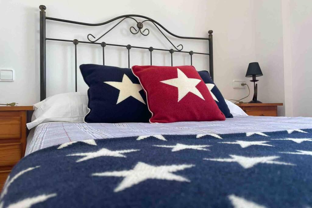 Apartamento Plaza Del Parque Villanueva De Arosa Exteriör bild