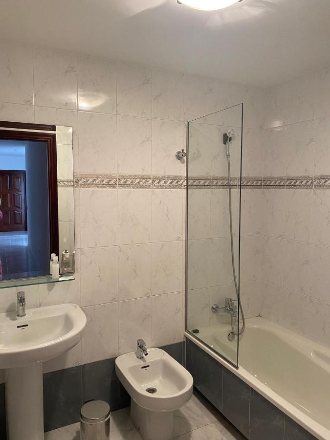 Apartamento Plaza Del Parque Villanueva De Arosa Exteriör bild